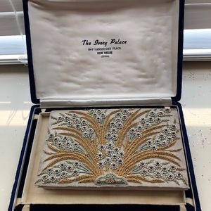 Collector New Delhi Purse with embroidery in case